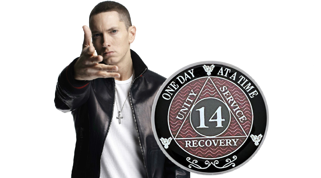 Eminem doomsday 2. Эминем 12 лет трезвости. Эминем 1 год трезвости. Я фанат Эминема. Эминем монета трезвости.